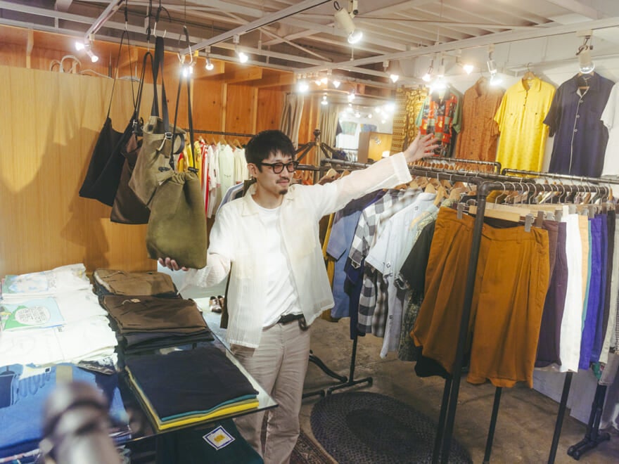 色気のある「何コレ？」が見つかる。町田の人気古着店は、マネージャーの人柄も吸引力！【プロが推す東京の古着屋㉙TREDICI（トレディーチ）】 