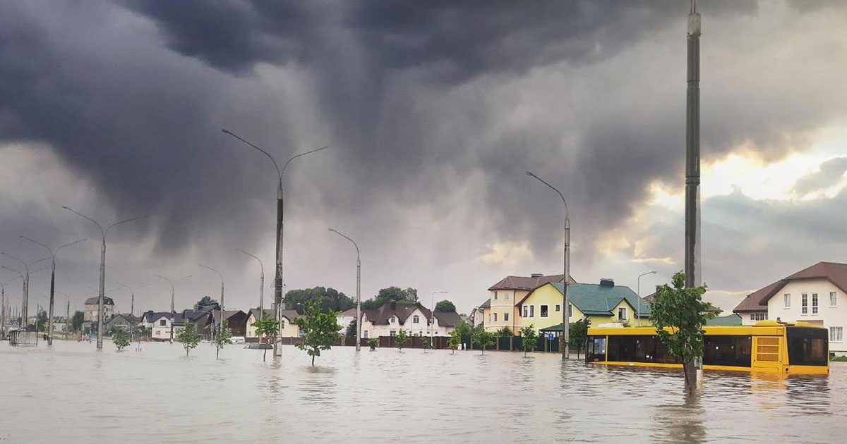 city flooded - bus, houses, telephone poles