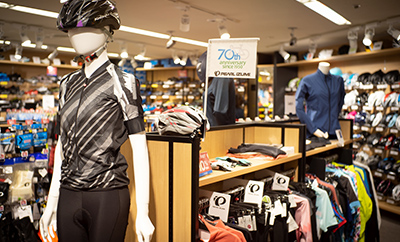 サイクルウェア販売スタッフ