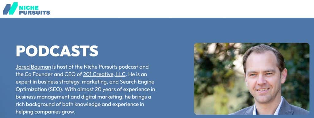 Jared Bauman hosting Niche Pursuits podcast