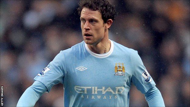 Wayne Bridge BBC Sport Reading sign Wayne Bridge from Manchester City