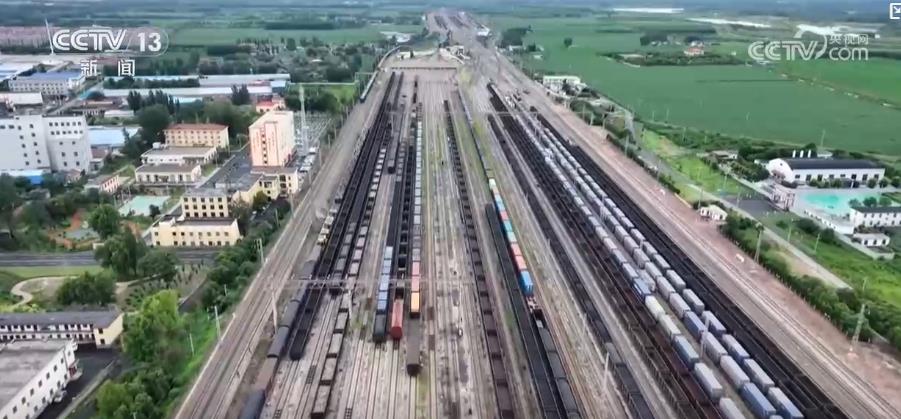 千秋街道“四个结合”工作法推动组织生活提质增效_