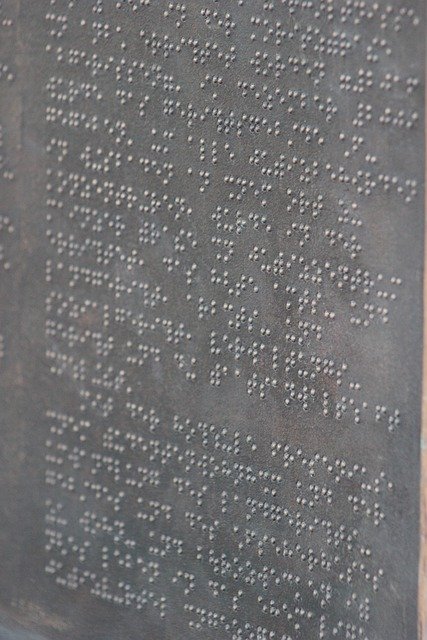 Braille reader