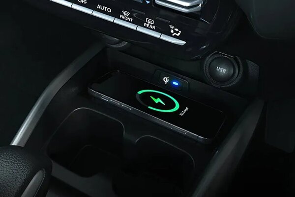 Maruti Suzuki Fronx Wireless Charging Pad Maruti Suzuki Fronx Wireless Charging Pad
