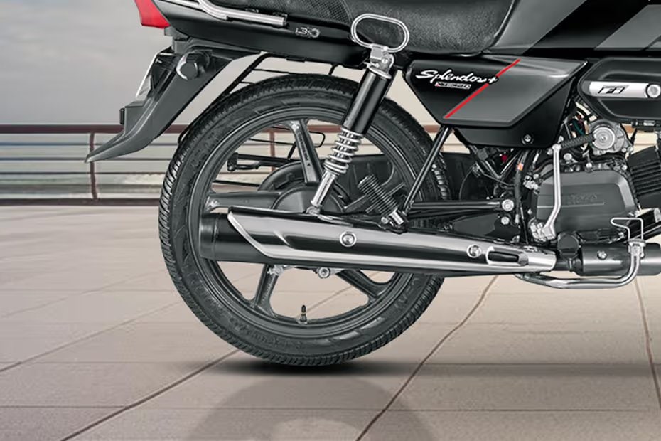 Hero Splendor Plus XTEC Rear Tyre View Hero Splendor Plus XTEC Rear Tyre View