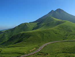 由布岳