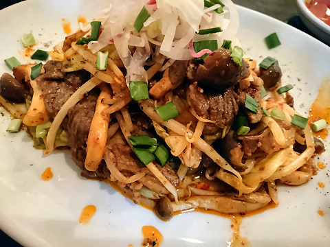 羊肉と太もやしの四川炒め@双琉