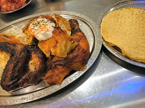 墨国回転鶏(半羽)@墨国回転鶏料理