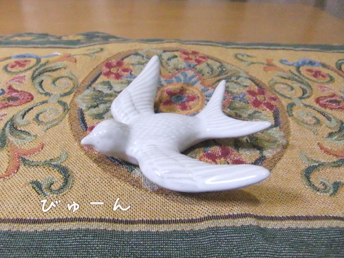 モノ-6トリ箸置き