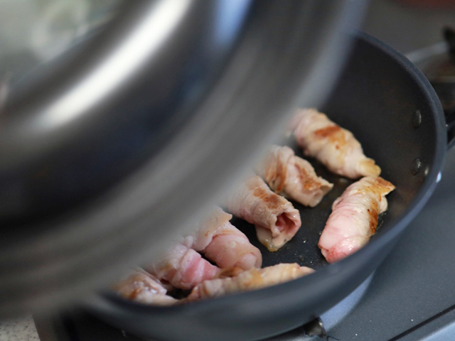 豚バラ肉の巻き焼き04