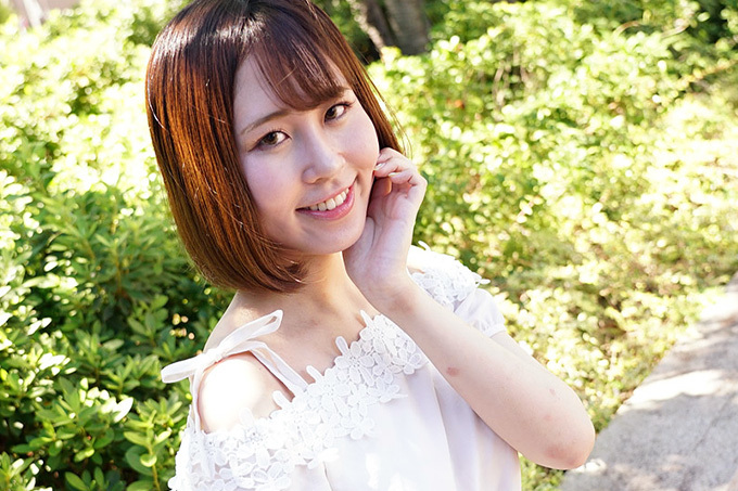 【中田みなみ】新人デリヘル嬢と喉奥イラマチオ性交【AV】