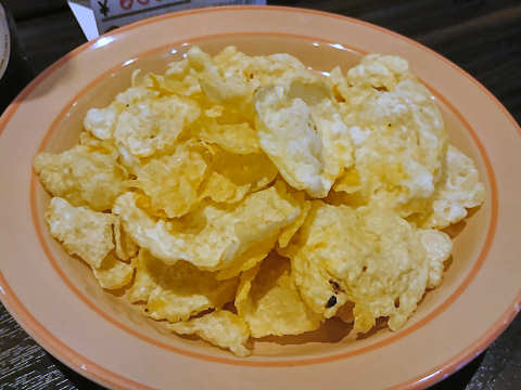 ウンピン(銀杏せんべい)@ウブドスチ