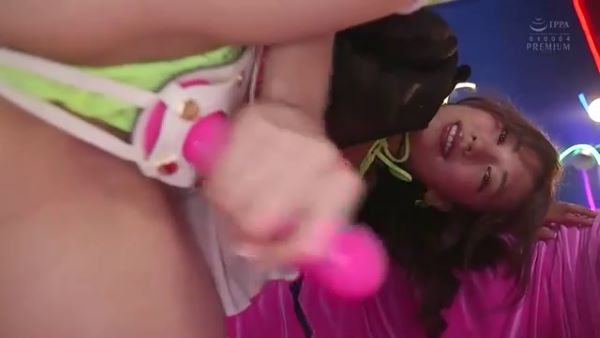 【痴女動画 どマゾな】美痴女お姉さん囁き淫語責め主観 シコシコオナサポ!山岸逢花 (1)