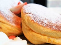 驚きのふわふわ体験!たまごをたっぷり使った甘めパンケーキ 驚きのふわふわ体験!たまごをたっぷり使った甘めパンケーキ