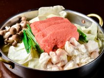 福岡2大名物が夢の共演!明太子がどっさりのった絶品もつ鍋コースは必食 福岡2大名物が夢の共演!明太子がどっさりのった絶品もつ鍋コースは必食