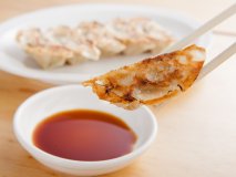 19時まで餃子&生ビールが毎日お得な190円!野球愛あふれる餃子酒場 19時まで餃子&生ビールが毎日お得な190円!野球愛あふれる餃子酒場