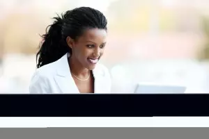 Carta de presentación de recepcionista