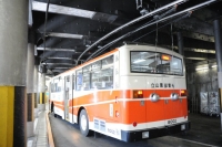 立山トンネルトロリーバス