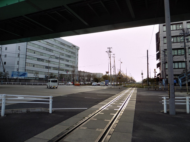 f:id:ekilog:20190406001328j:plain f:id:ekilog:20190406001328j:plain