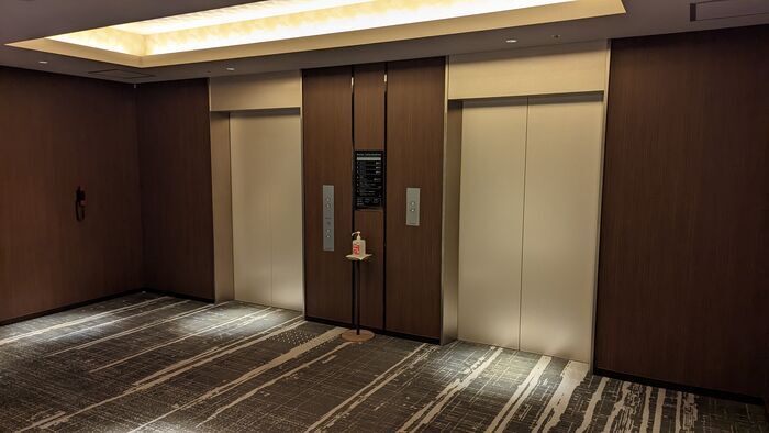 リーガグラン京都 エレベーターホール