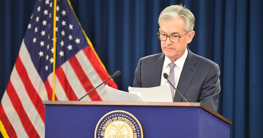 FRB パウエル議長