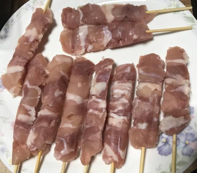 冷凍やきとり用鶏もも串