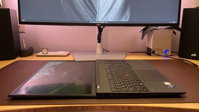 Lenovo ThinkPad T16 during our review process