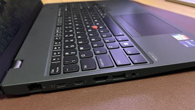 Lenovo ThinkPad T16 during our review process