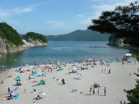 浄土ヶ浜海水浴場