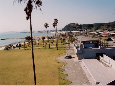 ヤ・シィパーク海水浴場