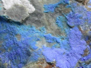 カルコナトロナイト