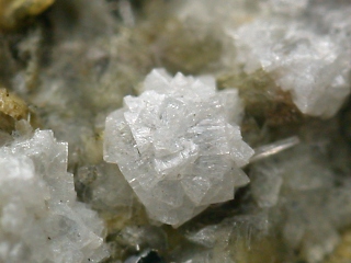 ウィルヘンダーソン沸石