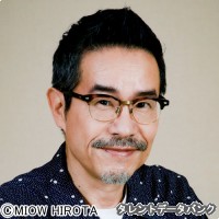 田口トモロヲ