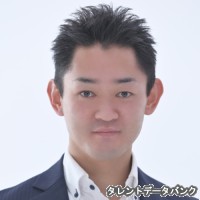 吉田雄