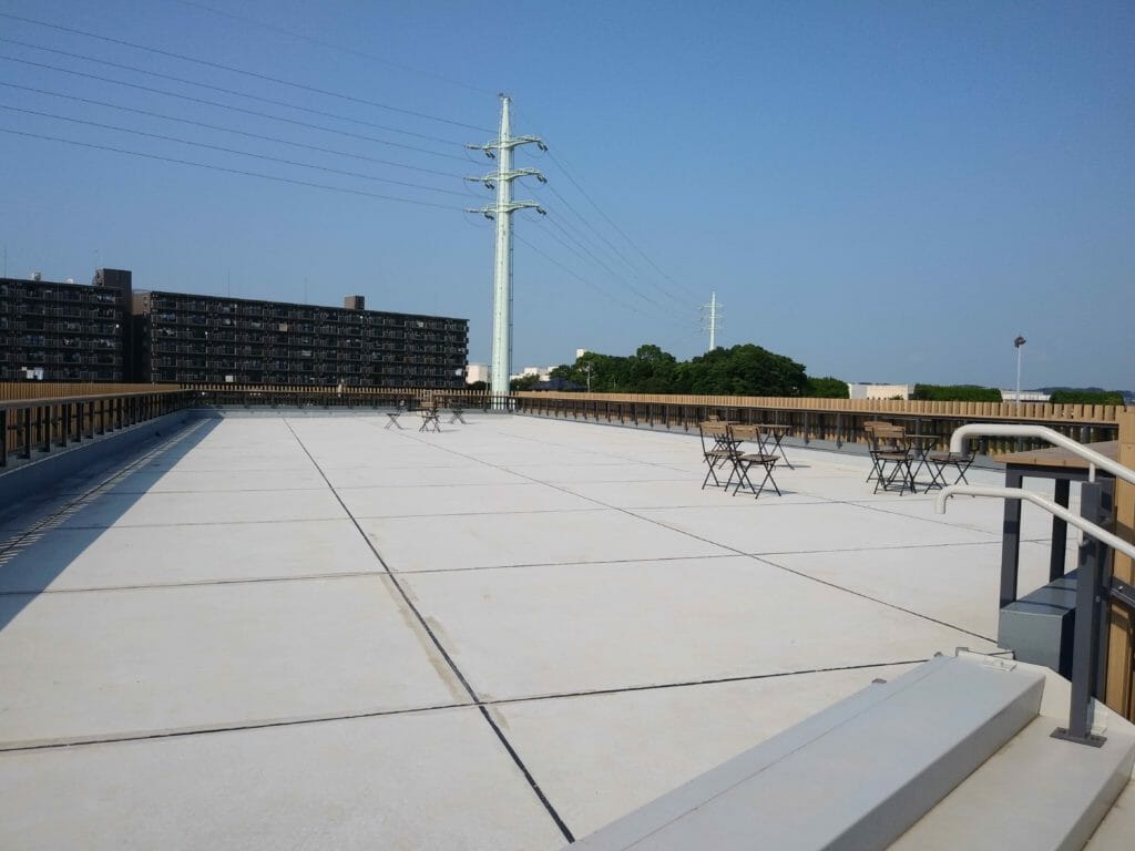 りんりんポート土浦の屋上はこんな感じ