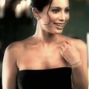 The Disappearing Dress