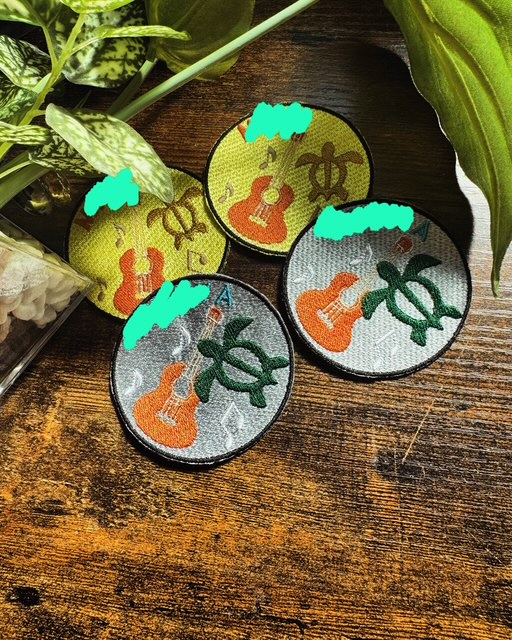 ウクレレサークル仲間 おそろい