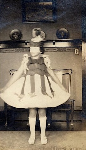 photorobemasque.jpg photorobemasque.jpg