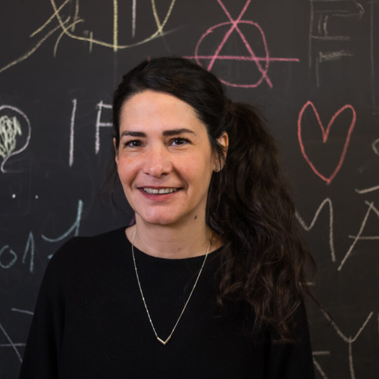 Portrait of Irena Fiket, Senior Research Fellow and academic coordinator in democratic innovation and active citizenship.