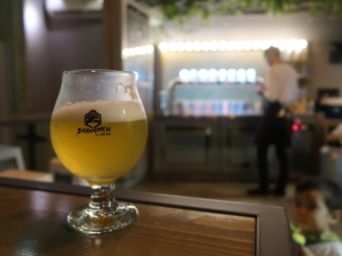 ブロンドエール 黄毛Y頭