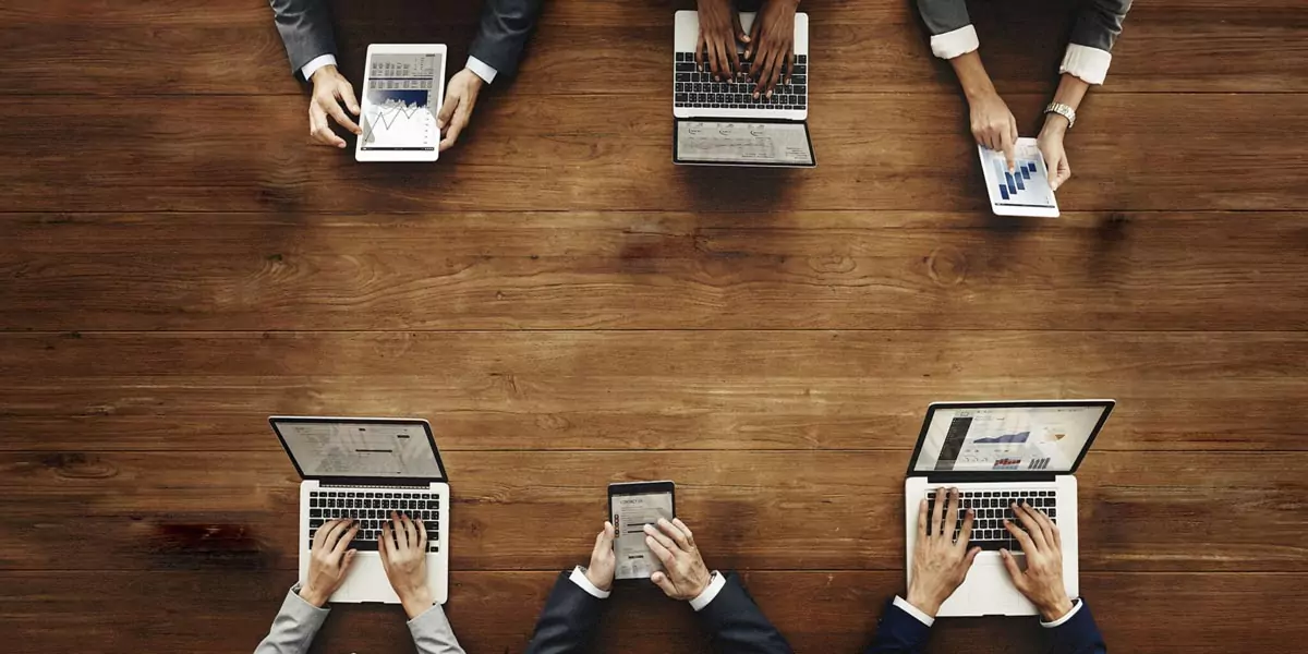 Effectual_Cloud_FinServ2-2048×1024-1.jpg Effectual_Cloud_FinServ2-2048x1024-1.jpg