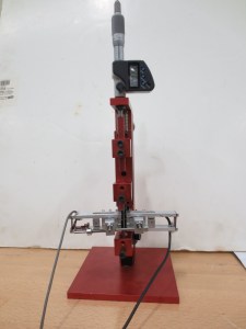 Accutek Custom Extensometer & Calibrator