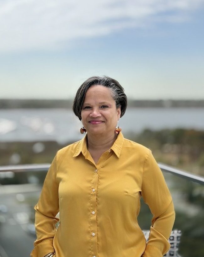 Karen Mitchell headshot