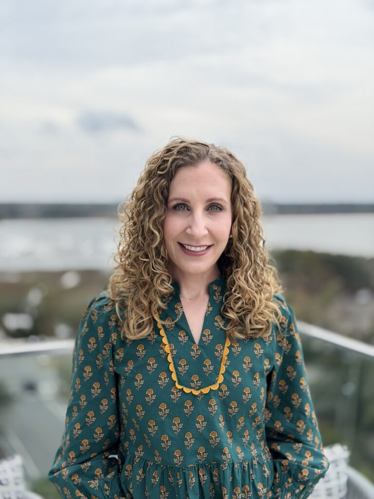 Katherine Headshot ()