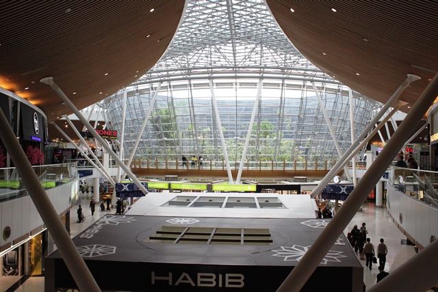 IMG 7546 1 KLIAサテライトターミナル全景