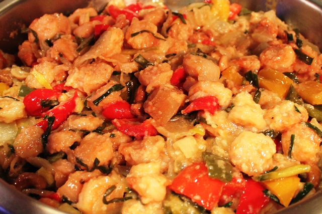 IMG 7629 1 鶏か魚の炒め物