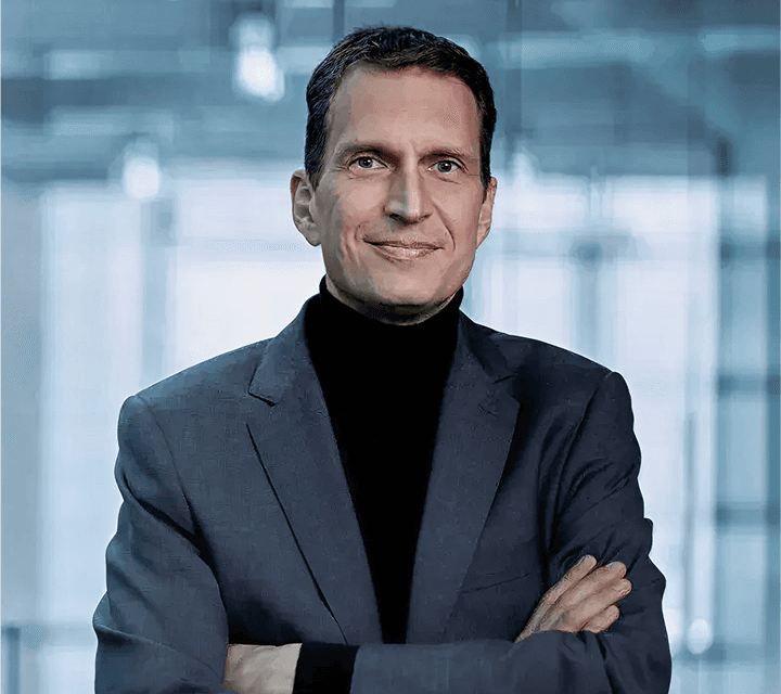 Portrait of Daniel Welzer, CSO of CHG-Merdian AG