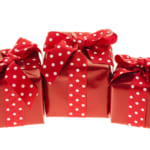 ディズニー大好きな彼女に贈る記念日のプレゼントはデートがいいの?それとも?