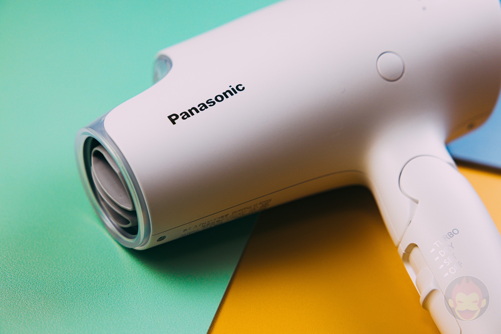 Panasonic-Hair-Dryer-NanoCare-EH-NA0G-Review-03.jpg Panasonic Hair Dryer NanoCare EH NA0G Review 03