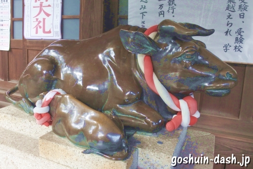 長良天神神社(岐阜市)座牛